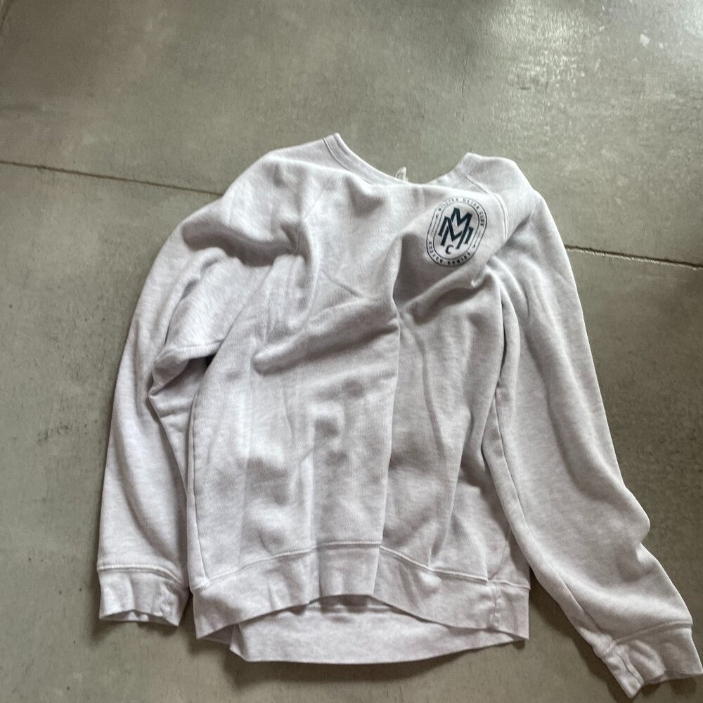 3 million meeter hydrow rowing pullover - cute athletic wear pull over-